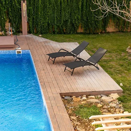 Villa Josefine - With Private Pool And Parking
