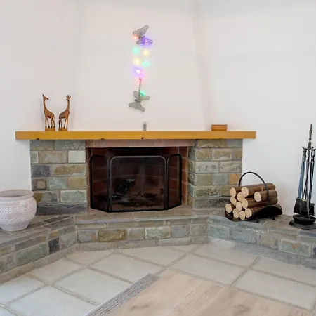 Josefine - With Private Pool And Parking