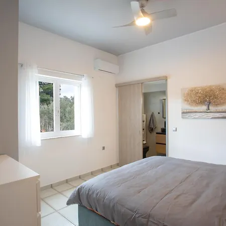Josefine - With Private Pool And Parking Villa *