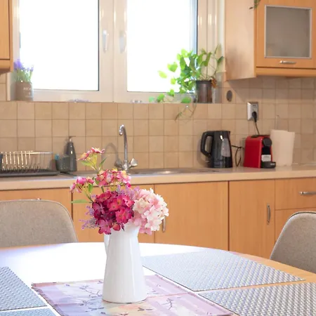 Villa Josefine - With Private Pool And Parking *